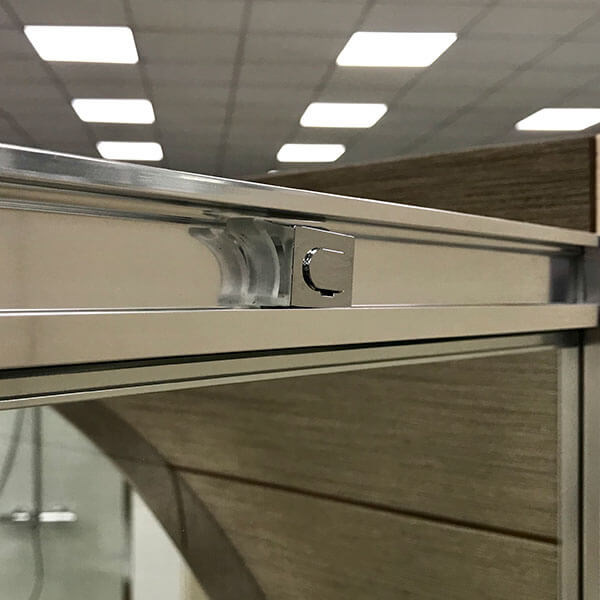 Душевой уголок AVS Раунд 80x80 профиль хром, стекло прозрачное Душевой уголок AVS Раунд 80x80 профиль хром, стекло прозрачное