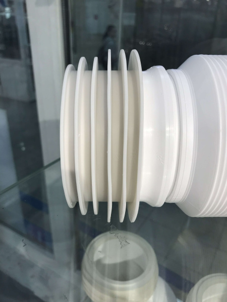 Гофра для унитаза 230-530 укороченная Alcaplast A97SN Гофра для унитаза 230-530 укороченная Alcaplast A97SN