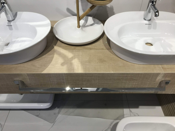 Полотенцедержатель AVS Illusion, 90 см, хром Полотенцедержатель AVS Illusion, 90 см, хром