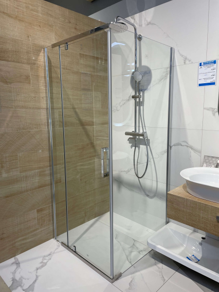 Душевой уголок AVS Фаворит 90x90 профиль хром, стекло прозрачное